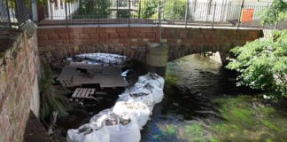 Klausengassenbrücke über den Speyerbach (Foto: Reinhard Schnell)