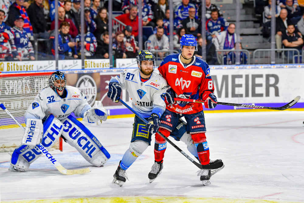 Tim Stützle (Foto: AS Sportfoto / Sörli Binder)