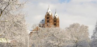 Dom Weihnachten im Schnee (Foto: KlausLandry)