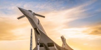 Überschallflugzeuge Tupolev und Concorde im Technik Museum Sinsheim. (Quelle TMSNH)