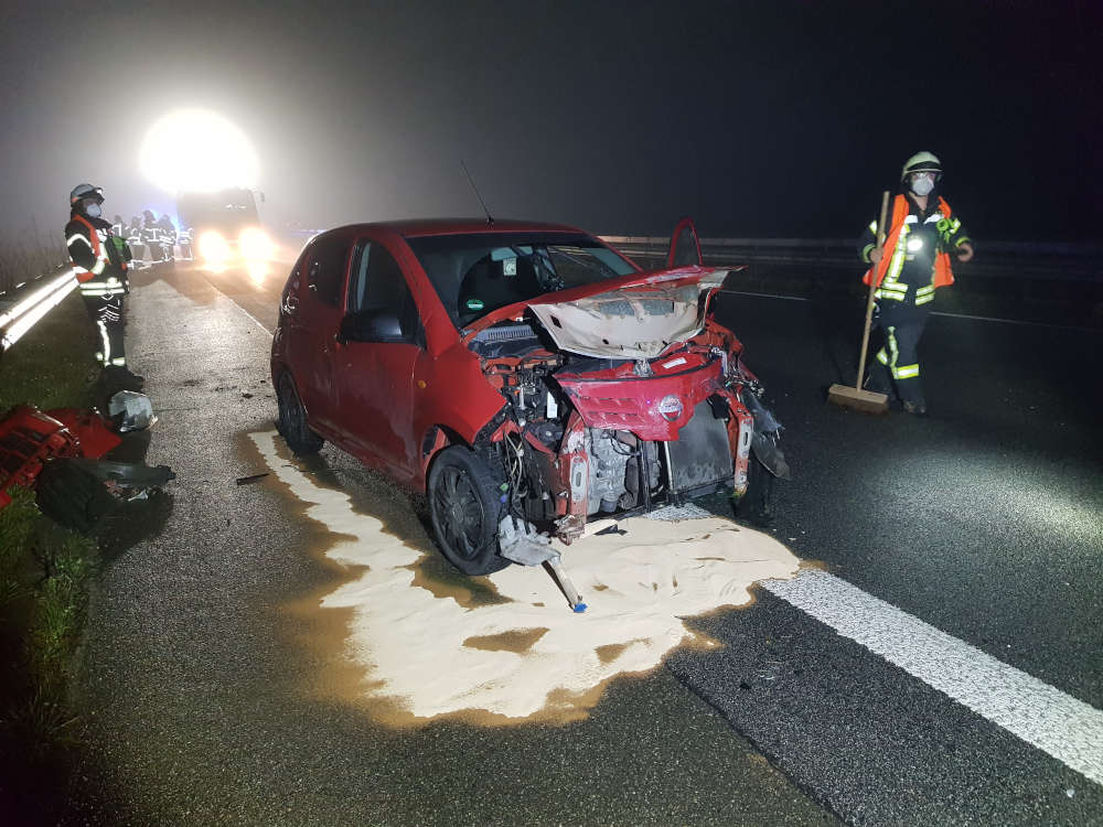 Verkehrsunfall auf der BAB 65 (Foto: Feuerwehr Neustadt)