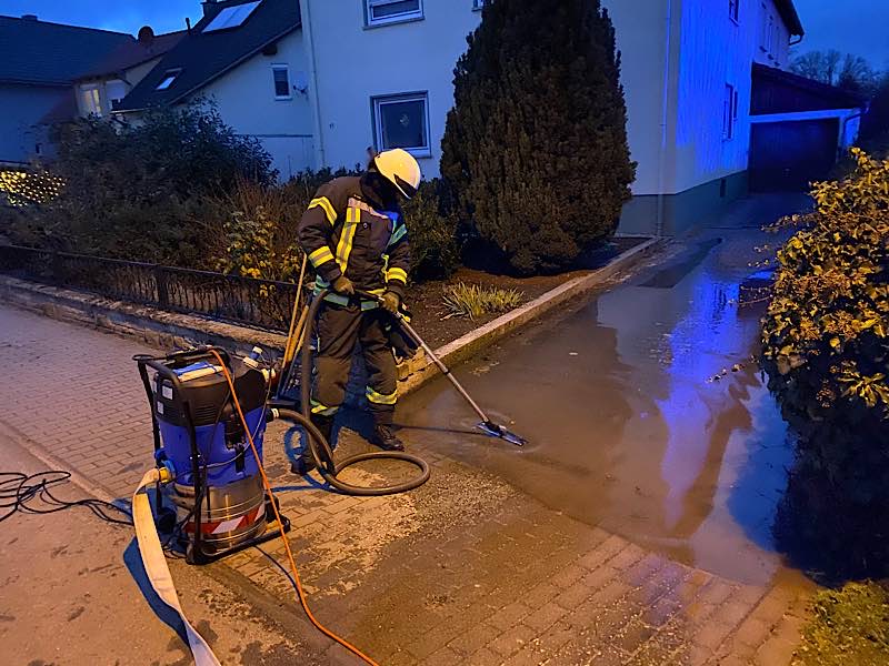 Wasserschaden Verbrauchermarkt (Foto: Feuerwehr Neustadt)