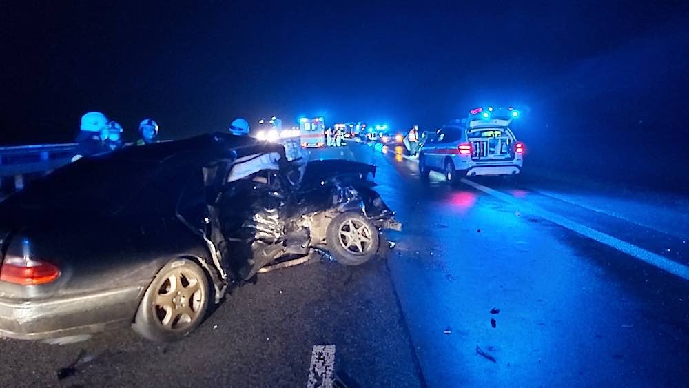 Verkehrsunfall auf der BAB 65 (Foto: Feuerwehr Haßloch)