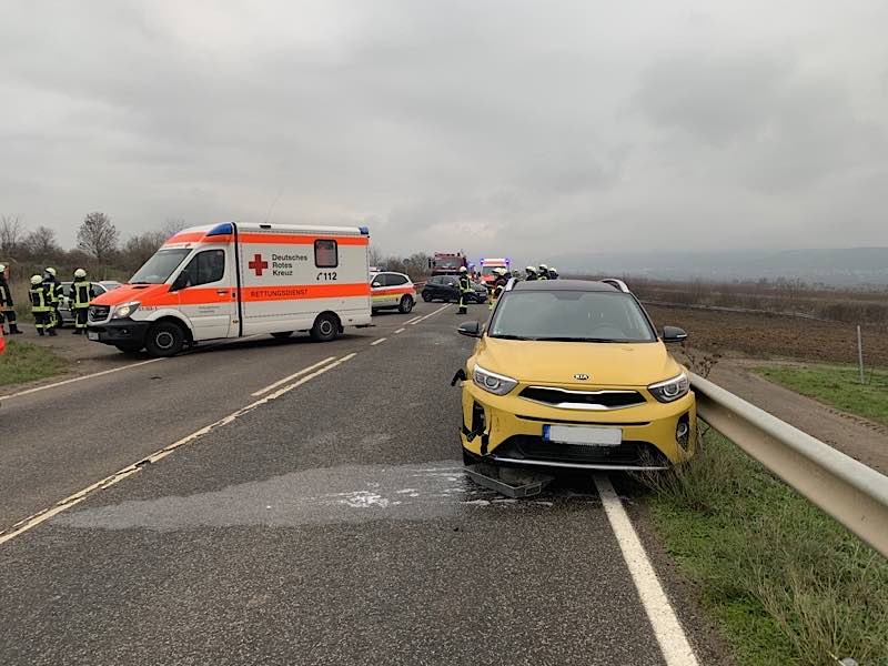 Verkehrsunfall auf der L 519 (Foto: Polizei RLP)