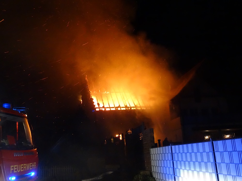 Vollbrand der Scheune (Foto: Feuerwehr VG Freinsheim)