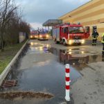 Wasserschaden Verbrauchermarkt (Foto: Feuerwehr Neustadt)
