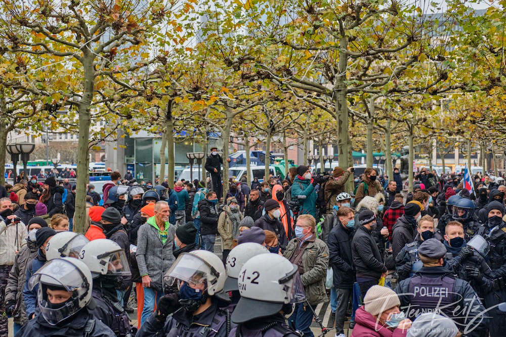 Frankfurt Demo Querdenken 069 12.12.2020 (Foto: Torsten Reitz)