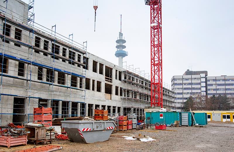 Erweiterungsbau C Ostseite der HWG LU (Foto: view)