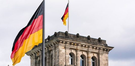 Symbolbild Reichstag (Foto: Pixabay/Bernd Scheumann)