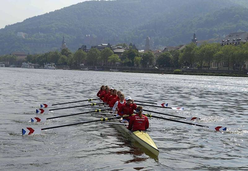 Ein Ruderachter des HRK auf dem Neckar in Heidelberg. (Foto: Hannes Blank)