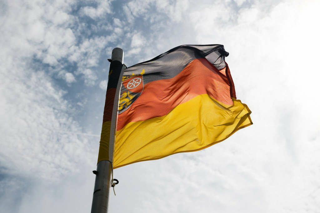 Symbolbild Flagge Rheinland-Pfalz RLP (Foto: Pixabay)