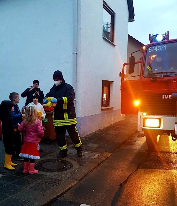 Faschings-Aktion (Foto: Stadtverwaltung Neustadt)