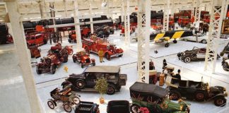 Die Oldtimer-Sammlung in der Liller Halle 1991 (Quelle: TMSP)