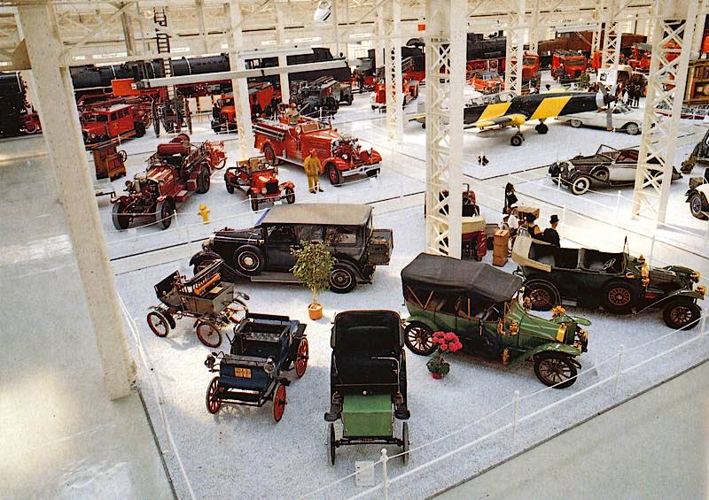 Die Oldtimer-Sammlung in der Liller Halle 1991 (Quelle: TMSP)