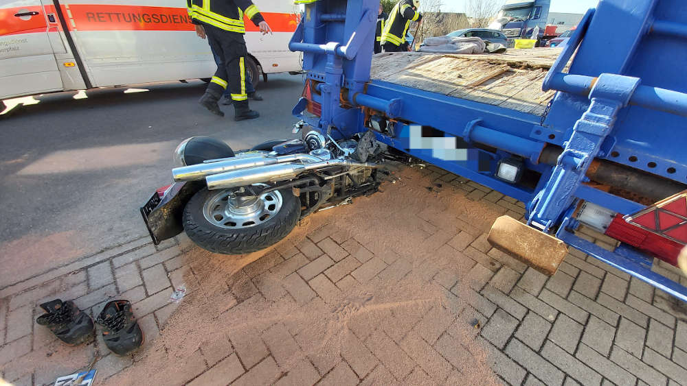 Foto von der Einsatzstelle (Foto: Feuerwehr Haßloch)