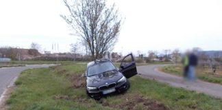 Der unfallbeschädigte BMW (Foto: Polizei RLP)