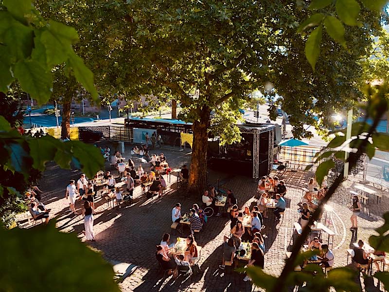 Sommerbühne (Foto: Karlstorbahnhof)