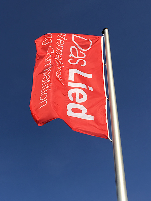 Flagge „Das Lied“ (Foto: Jane Pagel)