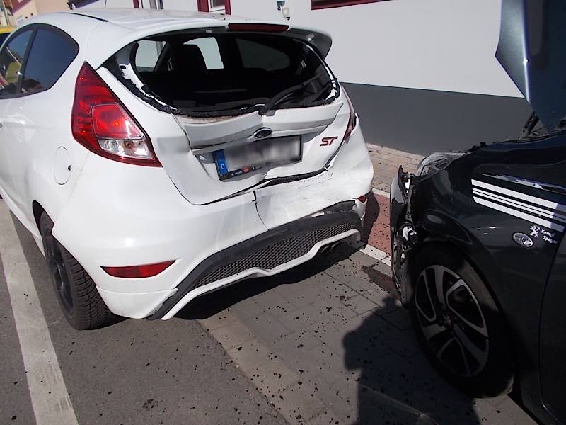 Parkende Autos (Foto: Polizei RLP)