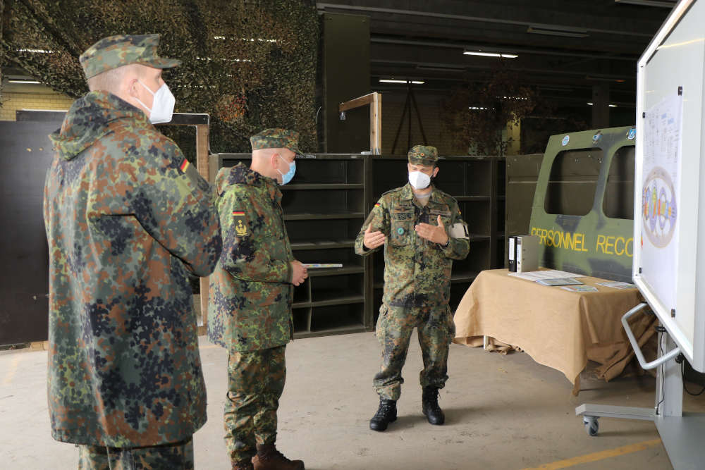 Vorstellung der SERE Ausbildung (Foto: Frank Wiedemann/Bundeswehr)