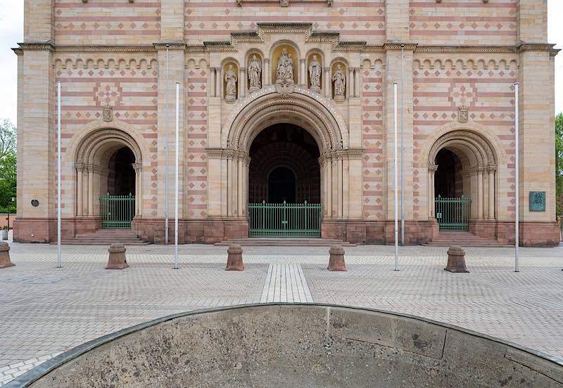 Gitter zur Vorhalle (Quelle: Domkapitel Speyer, Foto: Klaus Landry)