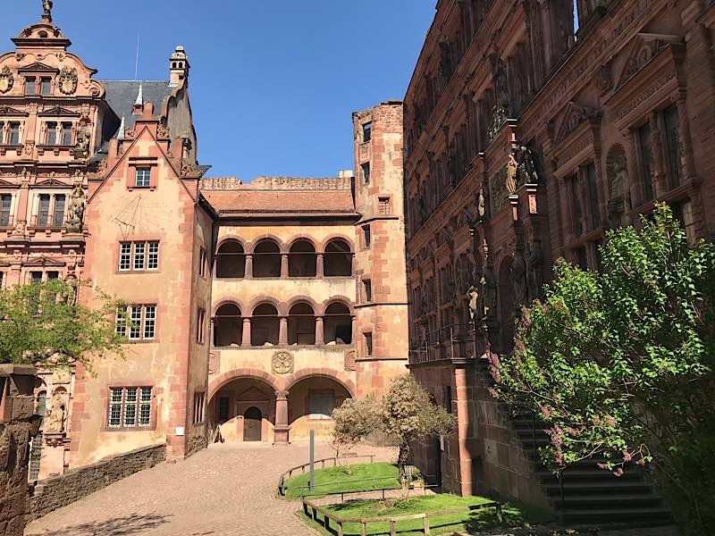 Schlosshof Heidelberg (Quelle: SSG/Foto: Anja Stangl)