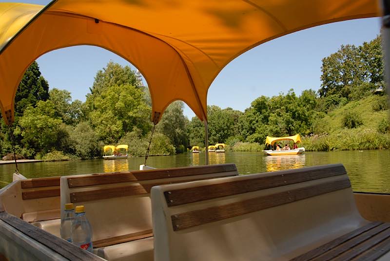 Gondolettas im Luisenpark (Foto: Stadtpark Mannheim)