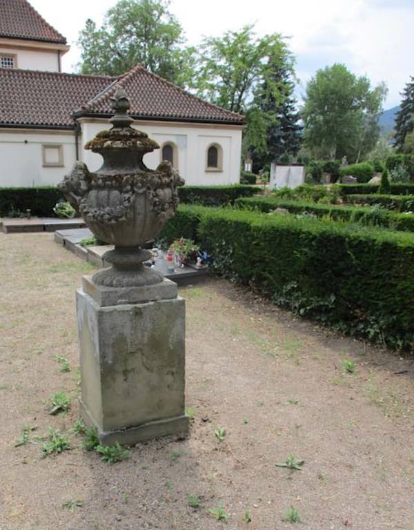 Vor der Restaurierung sah die Skulptur so aus. (Foto: Stadtverwaltung Neustadt)