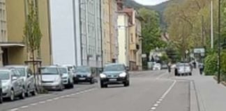 Schutzstreifen mit Fahrradpiktogramm in der Konrad-Adenauer-Straße (Foto: S. Abel)