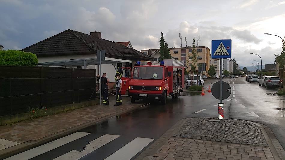 Einsatz im Ortsgebiet (Foto: Feuerwehr Haßloch)