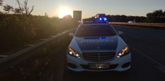 Funkstreifenwagen der Polizeiautobahnstation Ruchheim (Foto: Polizei RLP)