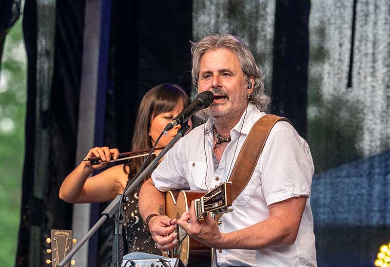 „Simon & Garfunkel – Tribute“ in Eisenberg (Foto: Helmut Dell)