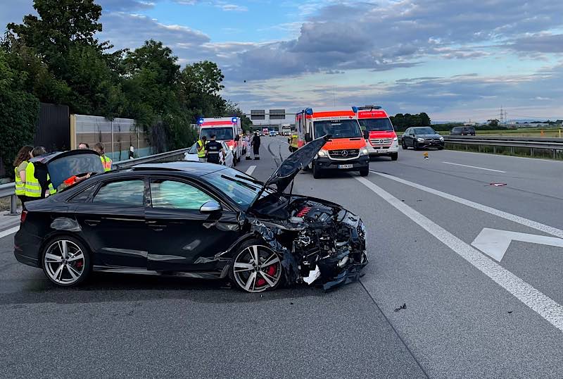 Verkehrsunfall auf der BAB 6 (Foto: Polizei RLP)