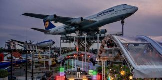 Abendstimmung über dem Technik Museum Speyer und auf der Bühne Giovanni Zarrella. (Foto: SWR/SWR4/Torsten Silz)