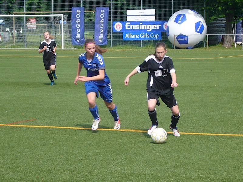 Fußball-Juniorinnen (Foto: Hannes Blank)