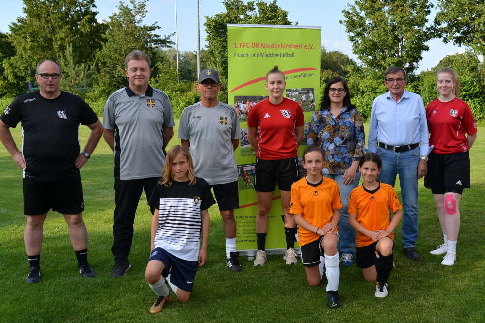 Kooperation mit JSV Leinigerland (Foto: 1.FFC Niederkirchen)