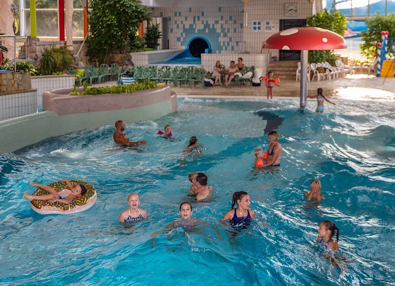 Freizeitbad LA OLA (Foto: Stadtholding Landau in der Pfalz GmbH)