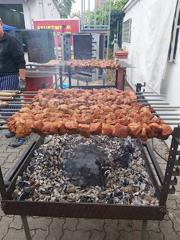 Spießbraten (Foto: Feuerwehr Haßloch)