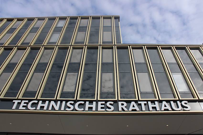 Das Technische Rathaus Mannheim im Glücksteinquartier (Foto: Stadt Mannheim)