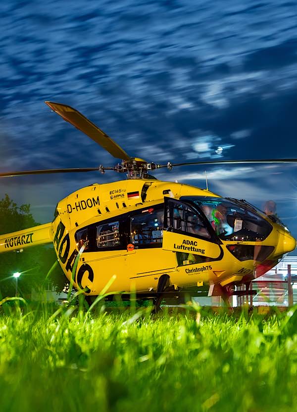 ADAC Rettungshubschrauber „Christoph Rheinland“ (Quelle: ADAC Luftrettung / Daniel Evers, WupperVideo)