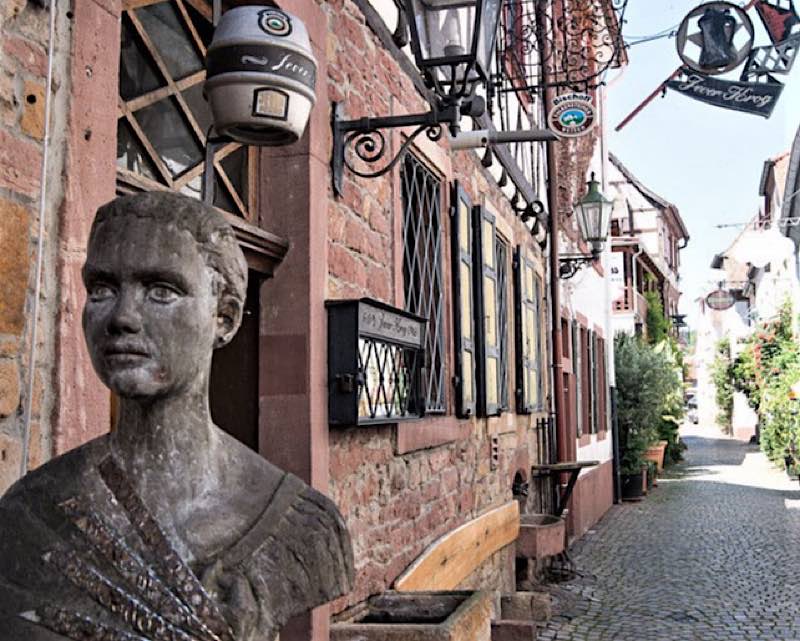 Kunigundenskulptur in der Kunigundengasse (Foto: Maurizio Gjivovich)