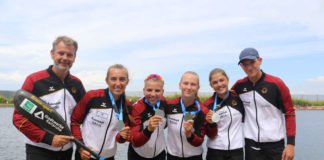 Fünf WM-Silbermedaillen für die Rheinbrüder Karlsruhe. Erfolgscoach Ralf Straub (v.l) mit den Medaillengewinnern: Katinka Hofmann, Xenia Jost, Gesine Ragwitz, Jette Brucker und Paul Grosser. (Foto: Rheinbrüder/Tirolf)