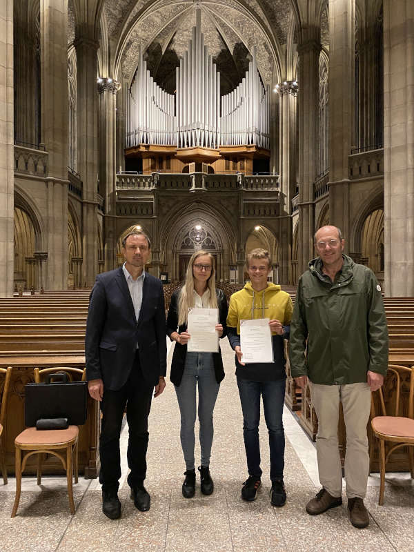 Elisabeth Lingenberg und Felix Doser haben die D-Prüfung bestanden (Foto: Kantorat Speyer)