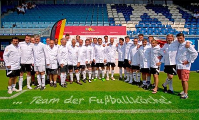 Deutsche Fußballmannschaft der Spitzenköche & Restaurateure (Foto: Fussballkoeche.de)