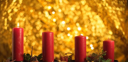 Symbolbild 1. Advent (Foto: Pixabay/Steven Kasa)