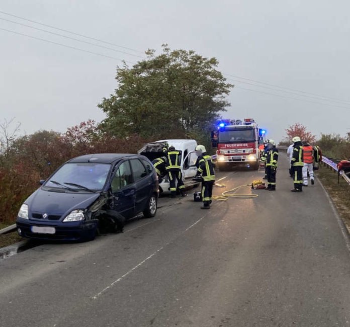 Verkehrsunfall in der Westrandstraße (Foto: Polizei RLP)