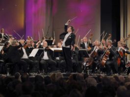 Ein Klassik-Highlight: Der Gesangswettstreit „SWR Junge Opernstars“ in der Jugendstil-Festhalle. (Foto: SWR/Peter A. Schmidt)