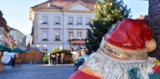 Der Kunsthandwerkliche Thomas-Nast-Nikolausmarkt in Landau soll 2021 mit Maskenpflicht und 2G-Regel stattfinden. (Quelle: Stadt Landau)