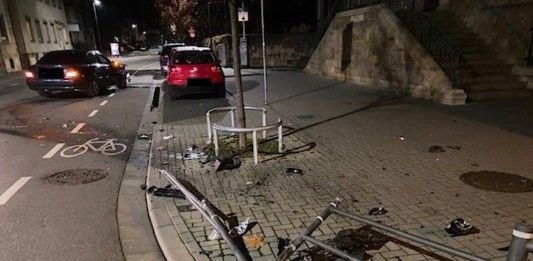 Zeugenaufruf nach Verkehrsunfallflucht (Foto: Polizei RLP)