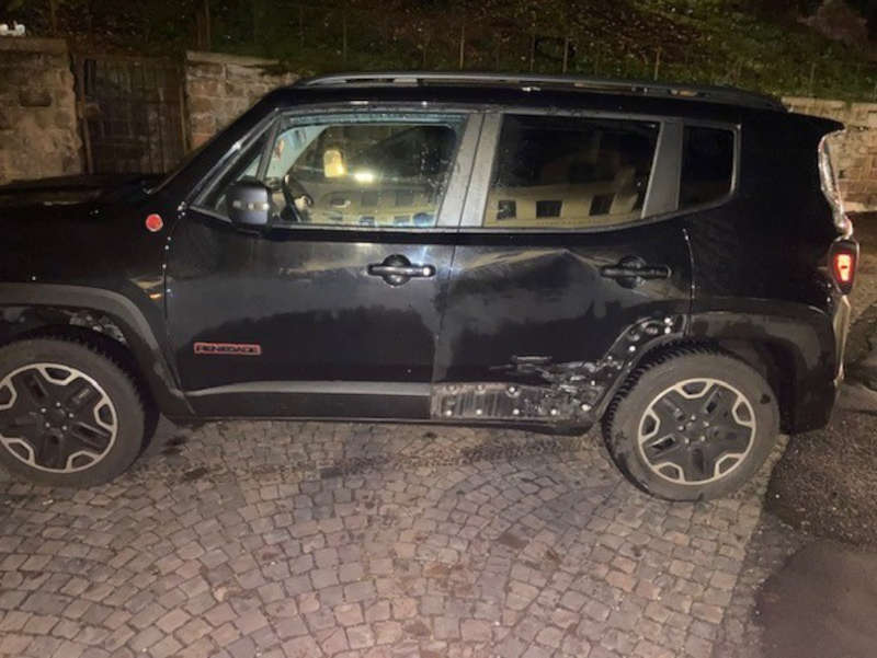 Beschädigter PKW (Foto: Polizei RLP)